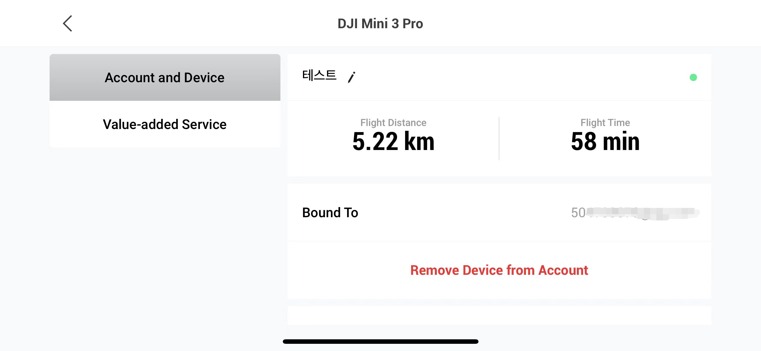 Skärmbild av DJI Mini 3 Pro-app med menyval "Account and Device" och "Value-added Service". Flyginformation: 5,22 km och 58 min. Knapp för att ta bort enheten från kontot.