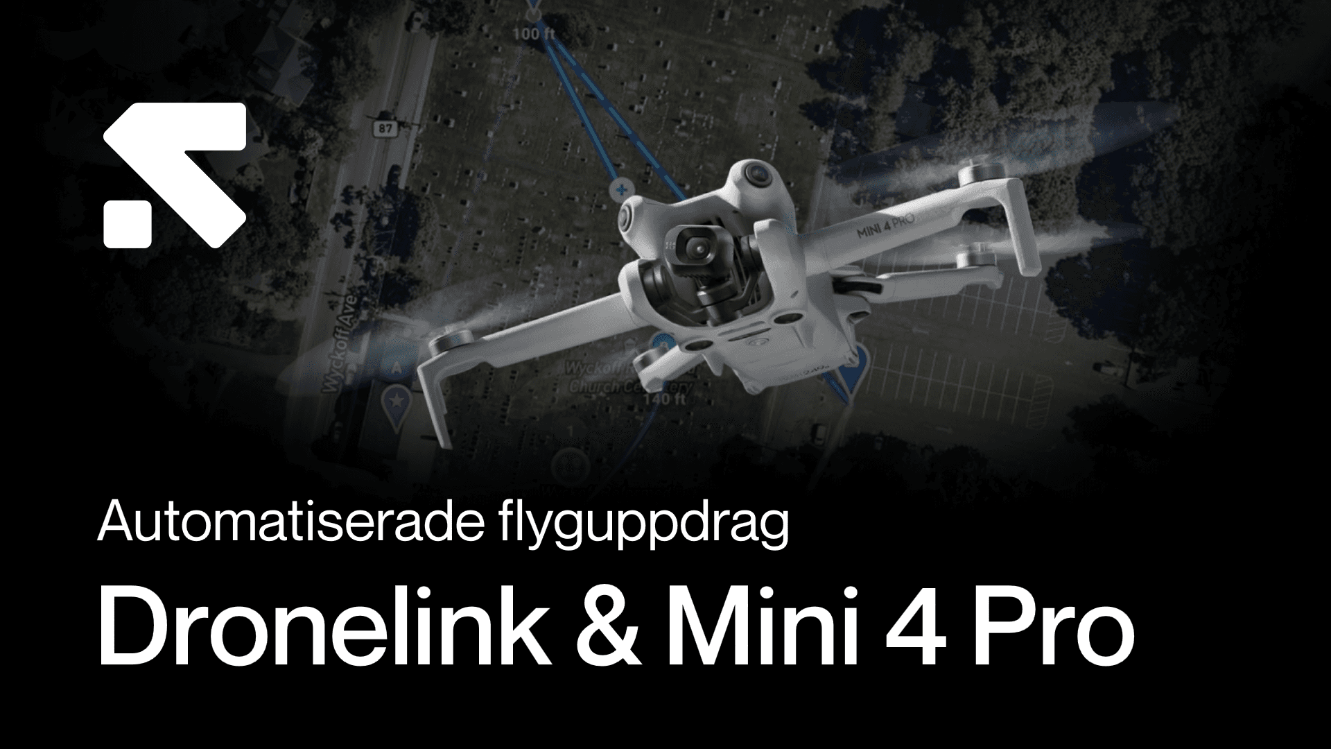 En drönare och fjärrkontroll visas över en kartvy, med fokus på uppdragsplanering och automatiserad flygning.